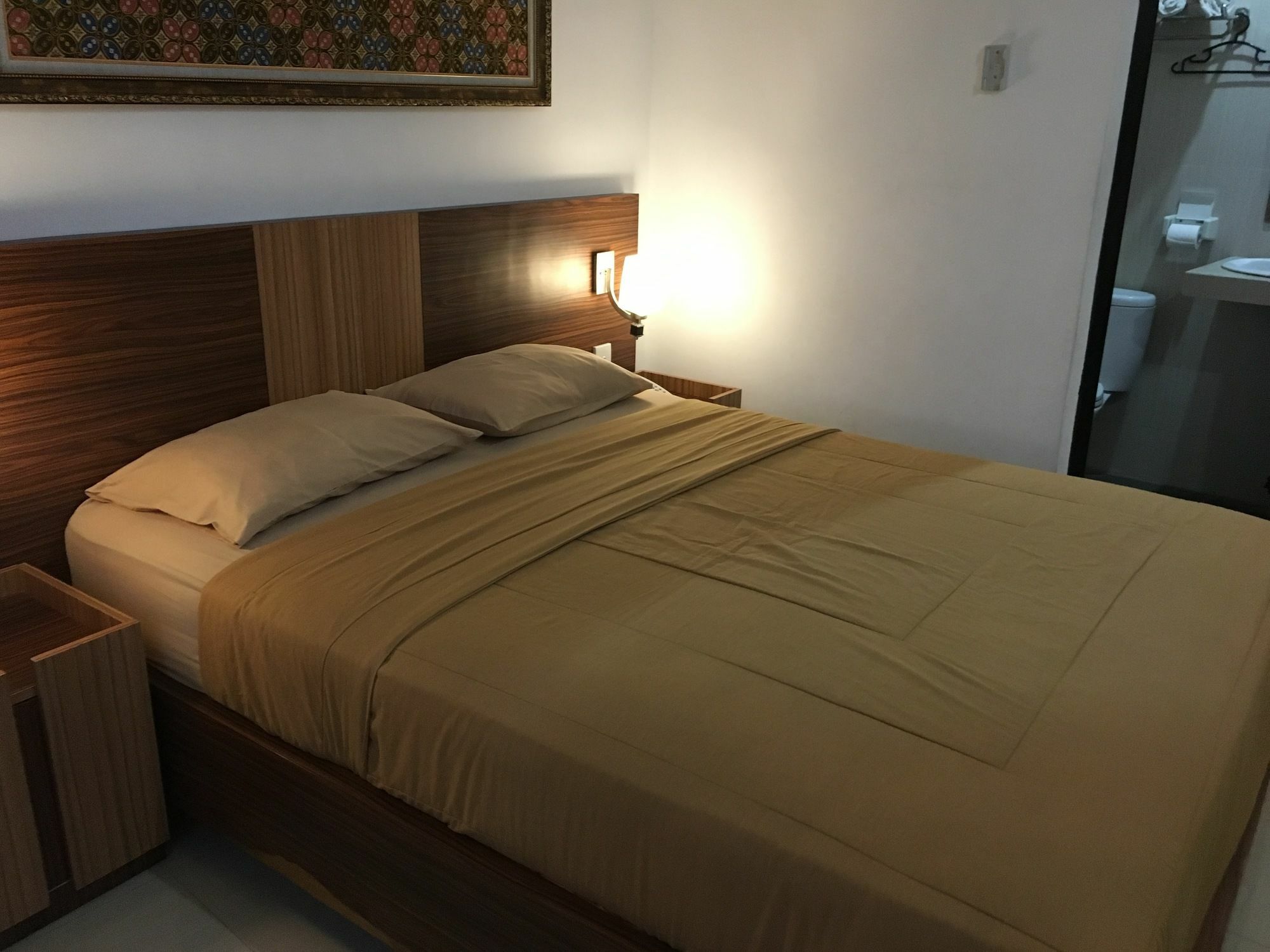 Hotel Kristina Malioboro Yogyakarta Exterior photo